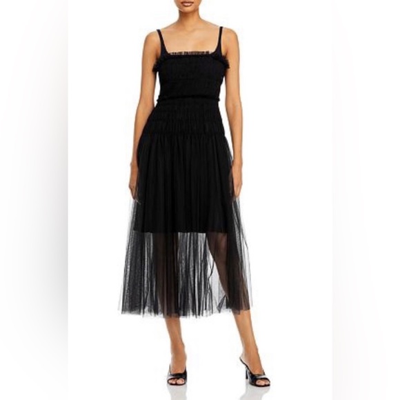 Rebecca Taylor Dresses & Skirts - NWOT Rebecca Taylor Black Sleeveless Smocked Ruched tulle dress